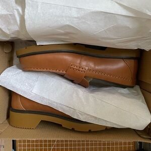 Sperry Leather Women's Wells Loafer - Medium Beige